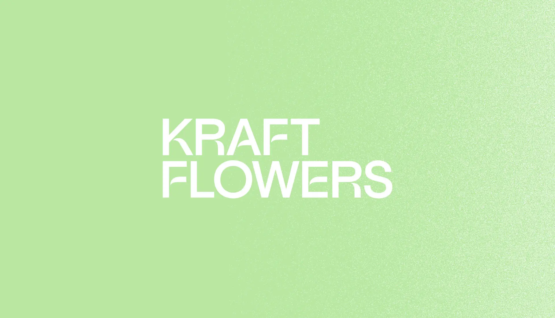 Логотип Kraft Flowers на фирменном зеленом фоне